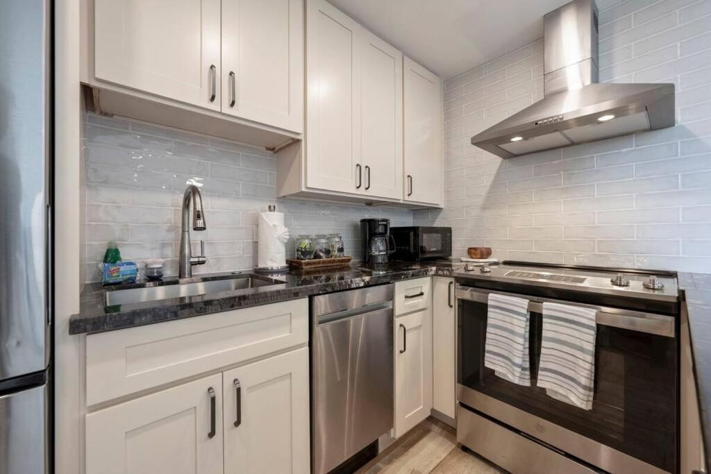 Hale Ono Loa 403- Top Floor, Ocean View, & Complete Modern Remodel Apartment Kahana Exterior photo